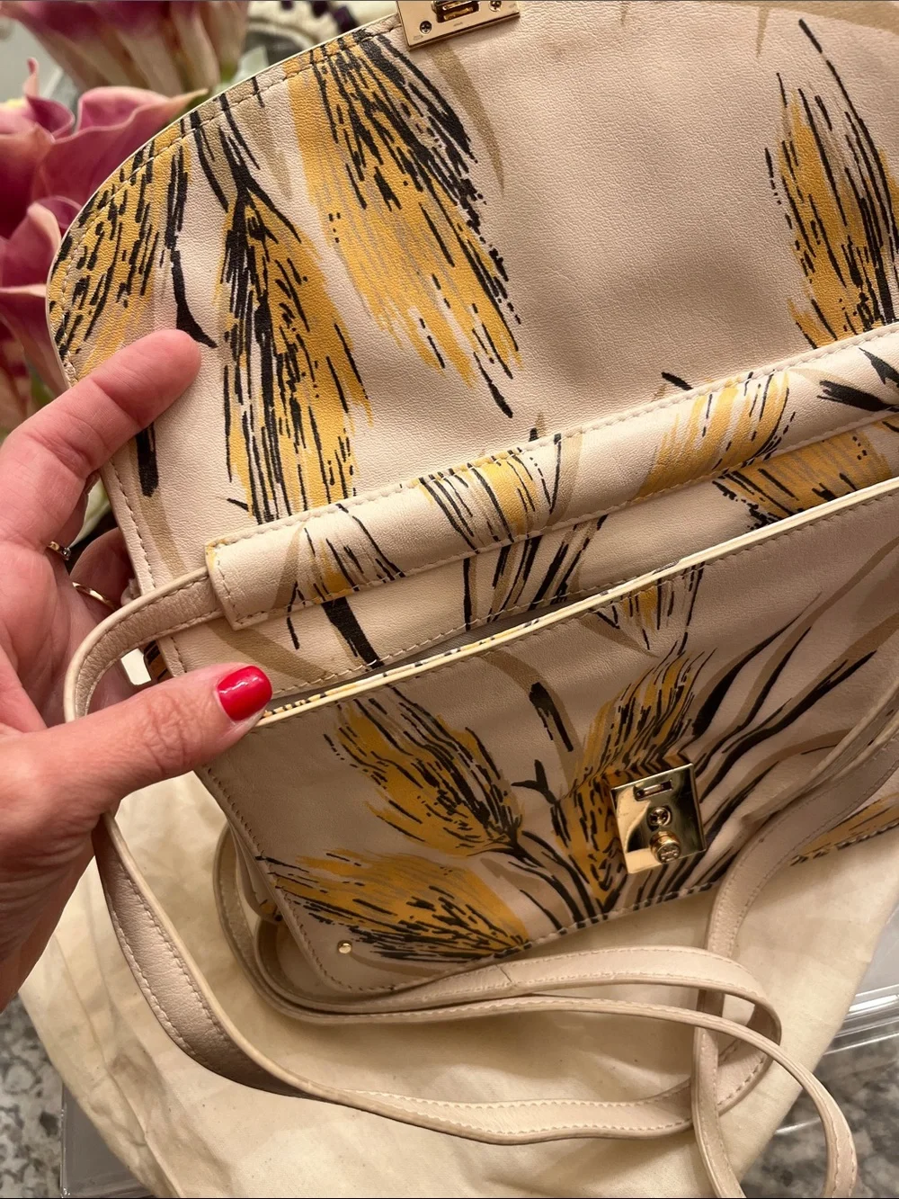 Tory Burch elegant tory